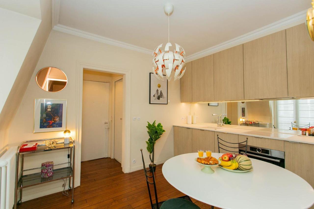 Pont Neuf - St Germain Appartement Paris